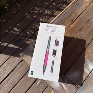 Dyson Airwrap Complete Long in  Pink